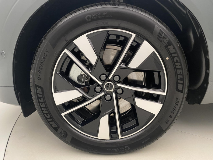 Volvo XC60 B5 AWD AUT DARK PLUS