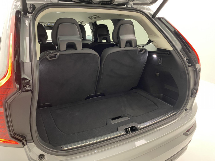 Volvo XC90 B5 AWD AUT DARK PLUS 7míst