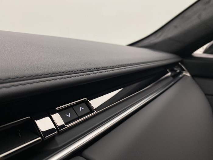 Land Rover Range Rover Sport P550e AUTOBIOGRAPHY AWD AUT