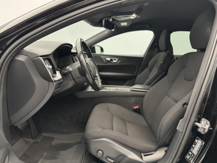 Volvo V60 D4 AWD MOMENTUM AUT 2.0 d Momentum