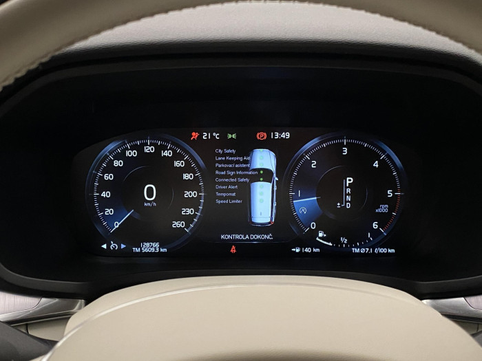 Volvo V60 D4 MOMENTUM AUT 2.0 d Momentum
