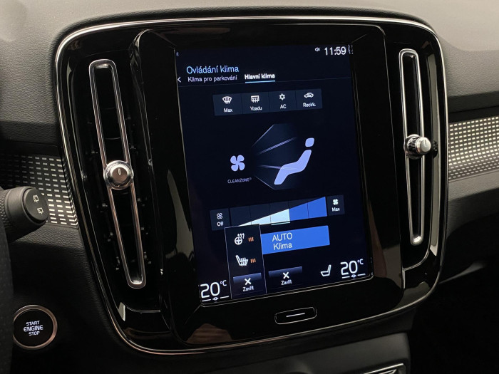 Volvo XC40 B5 AWD R-DESIGN AUT CZ 1.maj.