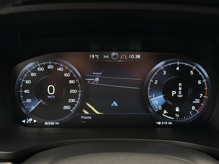 Volvo V60 CC B5 AWD PRO AUT CZ REZERVACE 2.0 CC CC