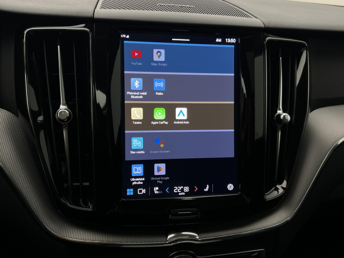Volvo XC60 T6 AWD RECHARGE PLUS DARK AUT