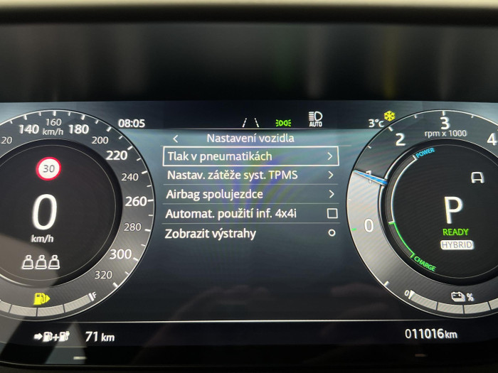 Land Rover Range Rover Sport P550e AUTOBIOGRAPHY REZERVACE