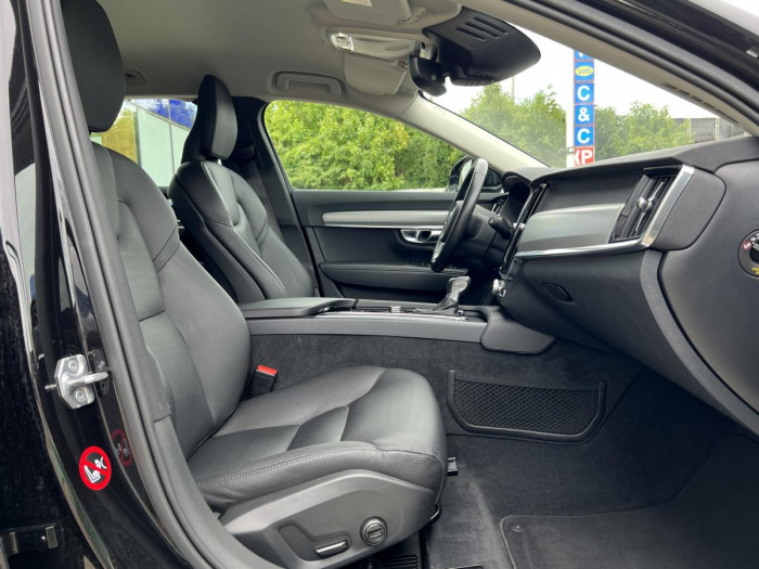 Volvo V90 D5 AWD MOMENTUM Aut 1.maj. 2.0 d Momentum