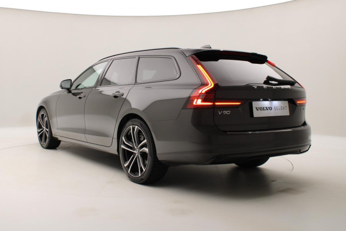 Volvo V90 B6 AWD R-DESIGN AUT 1.maj.