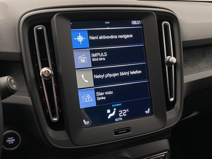 Volvo XC40 T2 MOMENTUM AUT CZ 1.5 Momentum