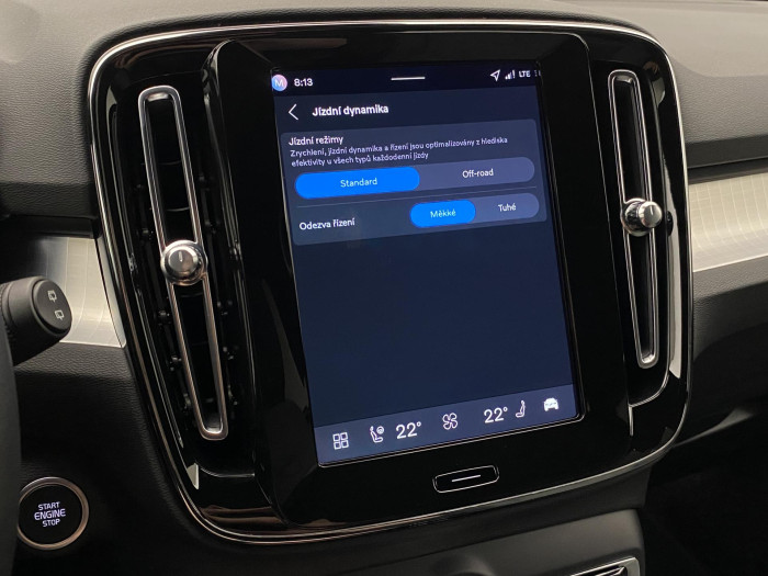 Volvo XC40 B3 AUT DARK PLUS