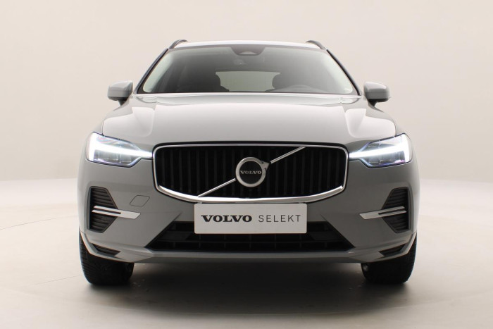 Volvo XC60 B4 AWD CORE AUT CZ 1.maj