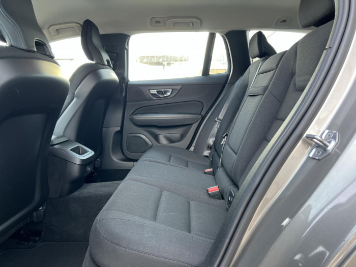 Volvo V60 B4 MOMENTUM Aut 1.maj. 2.0 Momentum