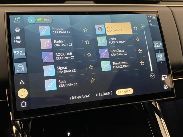 Land Rover Range Rover Sport D250 DYNAMIC SE AWD REZERVACE 3.0 d Dynamic SE