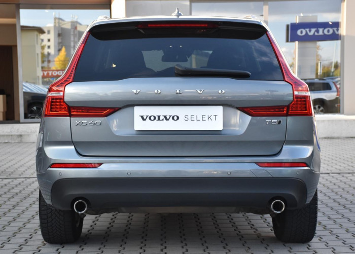 Volvo XC60 T5 AWD MOMENTUM AUT 1.maj. 2.0 Momentum