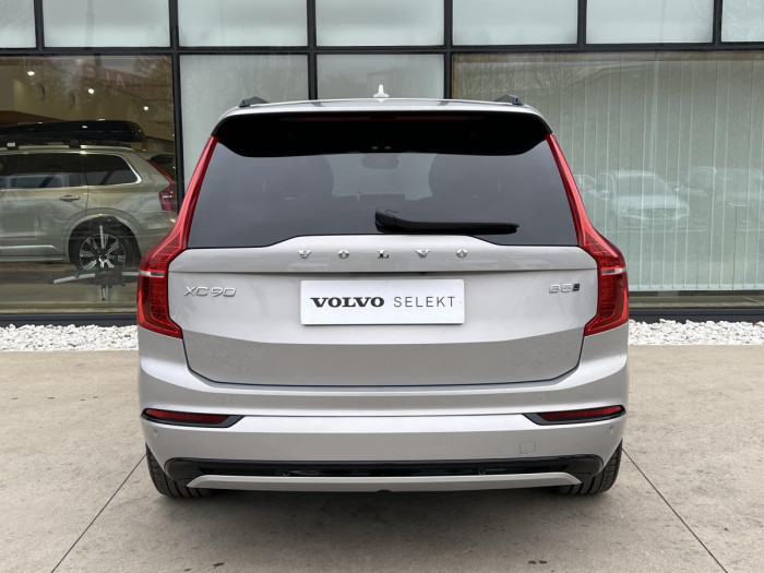 Volvo XC90 B5 AWD ULTIMATE DARK AUT 1.maj