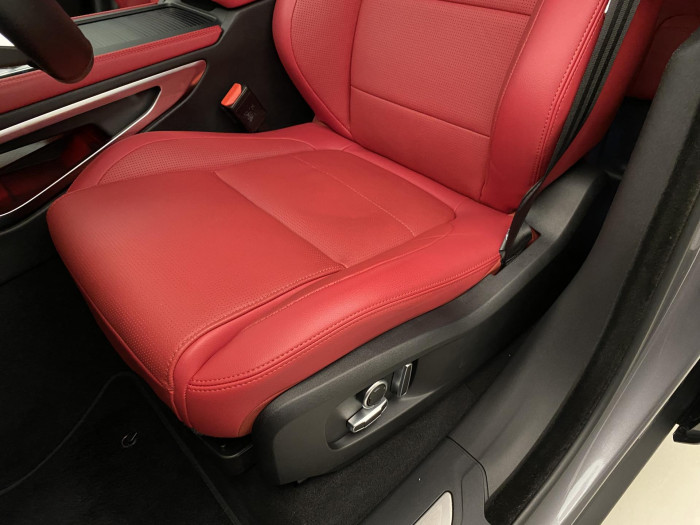 Jaguar F-Pace D300 S R-DYNAMIC AWD REZERVACE 3.0 d Dynamic