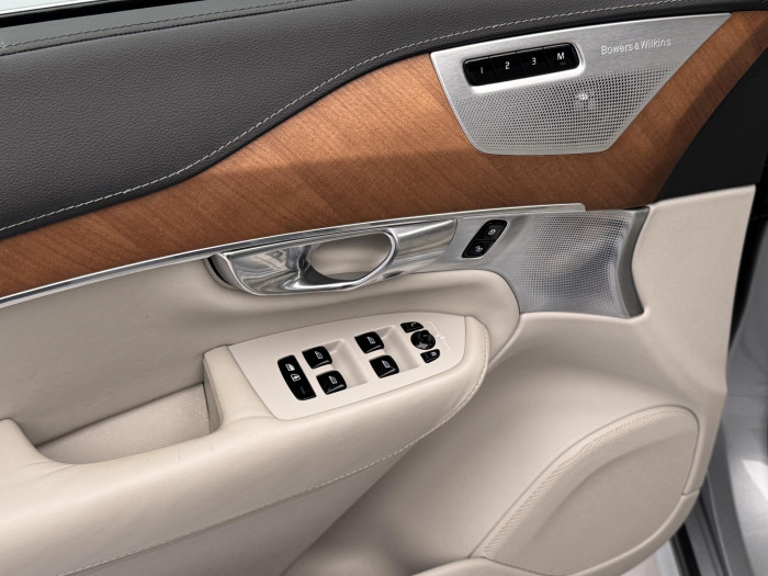 Volvo XC90 T8 AWD RECHARGE INSCRIPTION