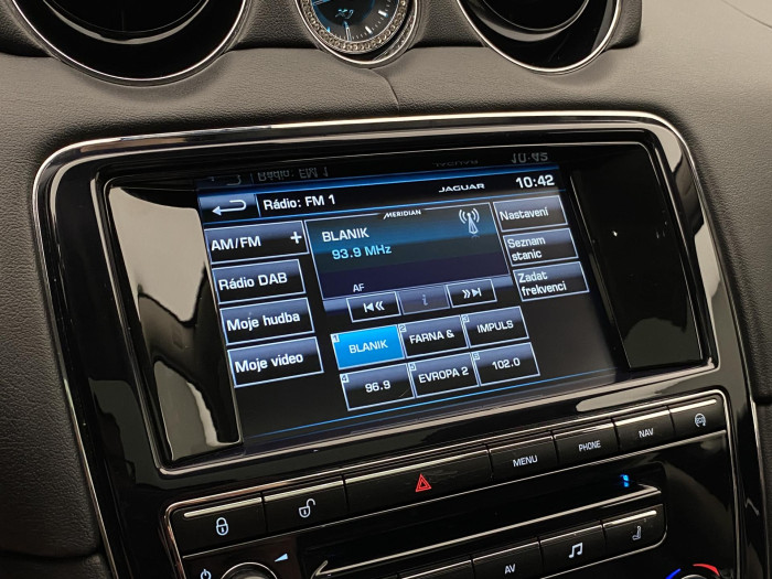 Jaguar XJ 3.0 V6D AUT 3.0 d