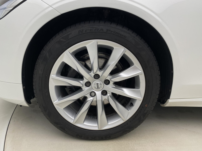 Volvo V90 B4 MOMENTUM AUT CZ 2.0 Momentum