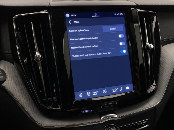 Volvo XC60 T8 AWD PLUG-IN DARK ULTRA CZ