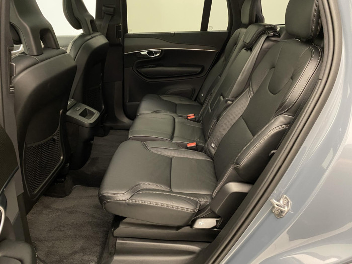 Volvo XC90 B5 AWD AUT R-DESIGN 7míst