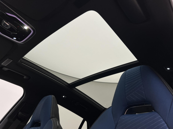 Lynk & Co 01 PHEV DCT 1.maj.