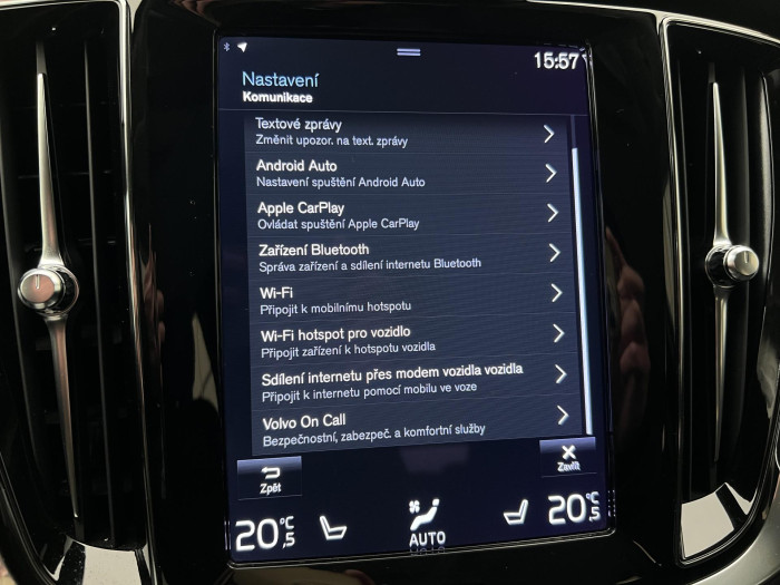 Volvo V60 CC B4 AWD AUT 1.maj 2.0 CC CC