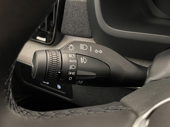 Volvo XC90 T8 AWD RECHARGE DARK PLUS 7m