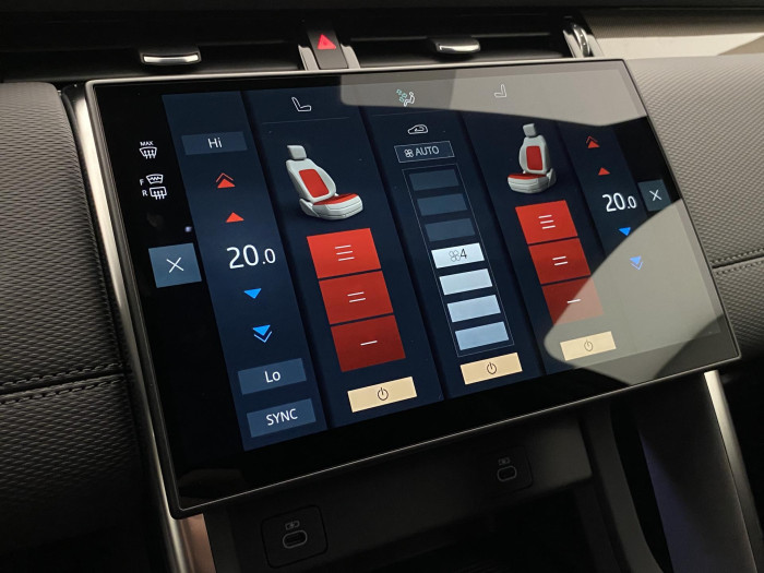 Land Rover Discovery Sport D200 DYNAMIC SE AWD AUT 2.0 d Dynamic SE