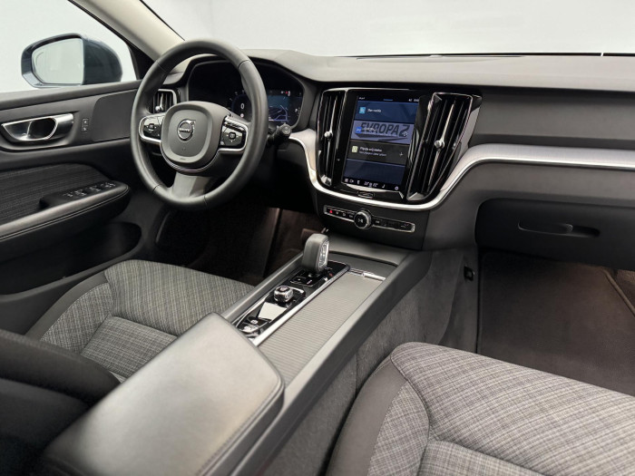 Volvo V60 CC B4 AWD PRO AUT 2.0 CC CC