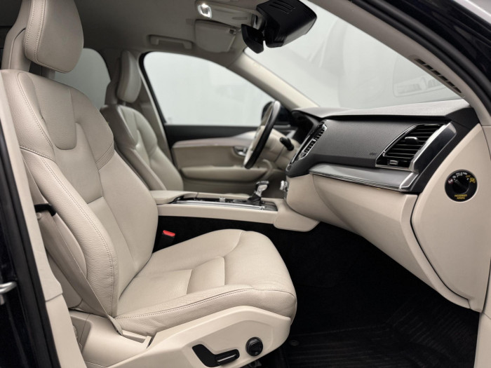 Volvo XC90 D5 AWD INSCRIPTION AUT CZ 2.0 d