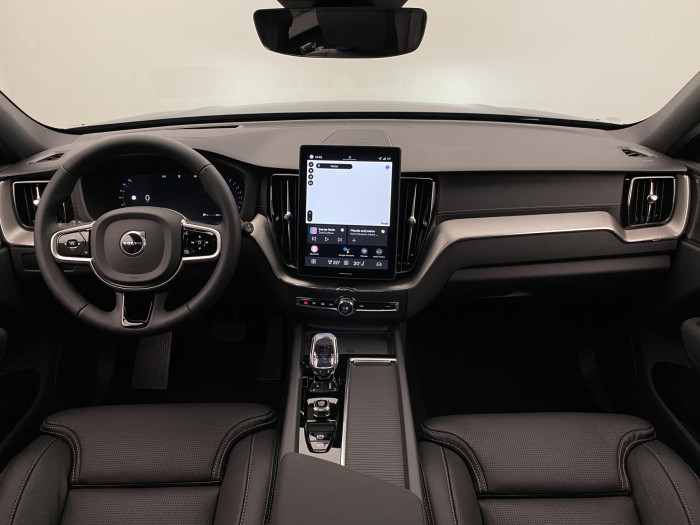 Volvo XC60 B5 AWD AUT ULTRA BLACK EDITION 2.0 Edition