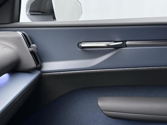 Volvo EX30 PURE ELECTRIC SINGLE PLUS