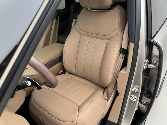 Land Rover Range Rover P460e AUTOBIOGRAPHY