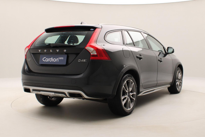 Volvo V60 CC D4 AWD SUMMUM AUT 2.4 d CC CC Summum