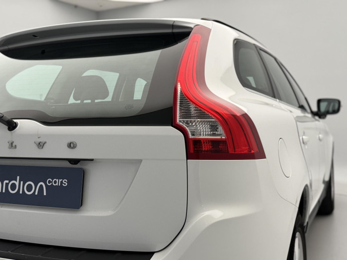 Volvo XC60 D5 AWD MOMENTUM 2.4 d Momentum