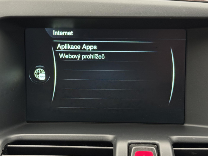 Volvo XC60 D4 AWD MOMENTUM AUT 2.4 d Momentum