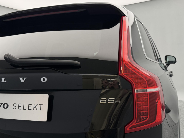 Volvo XC90 B5 AWD MOMENTUM REZERVACE 2.0 Momentum