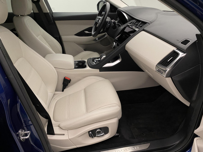 Jaguar E-Pace P200 S AWD AUT REZERVACE