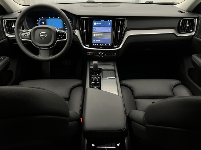 Volvo V60 CC B5 AWD PLUS BRIGHT AUT
