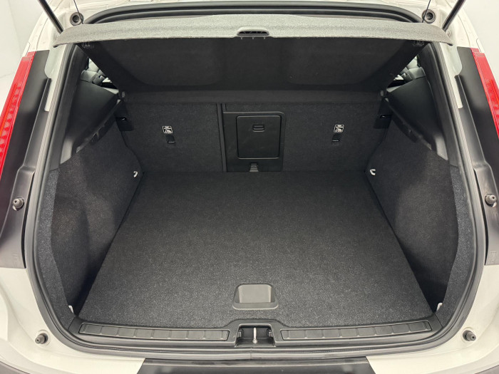 Volvo XC40 T3 MOMENTUM 1.maj. 1.5 Momentum