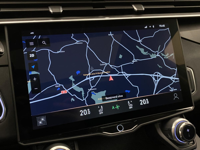 Lynk & Co 01 PHEV DCT AUT 1.maj. REZERVACE