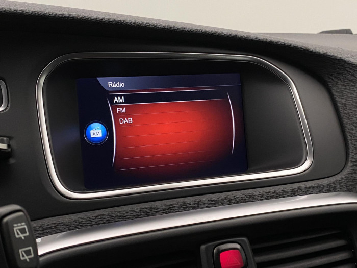 Volvo V40 T3 R-DESIGN AUT