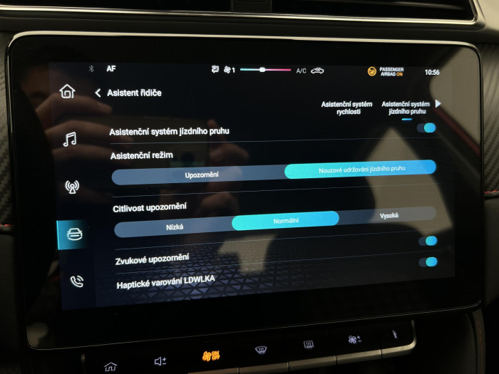 MG ZS 1.5 ESSENTIAL PLUS CZ 1.maj.