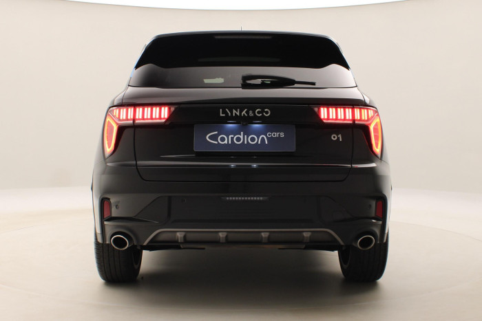 Lynk & Co 01 PHEV DCT AUT 1.maj