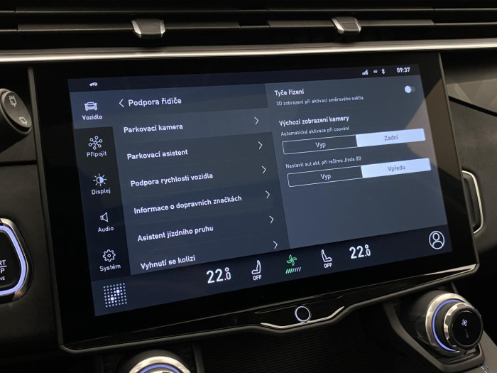 Lynk & Co 01 PHEV DCT AUT 1.maj