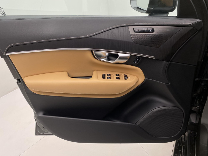 Volvo XC90 B5 AWD INSCRIPTION CZ 7míst