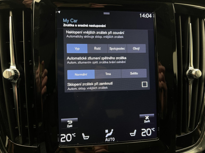 Volvo V90 CC D5 AWD PRO AUT CZ 2.0 d CC CC