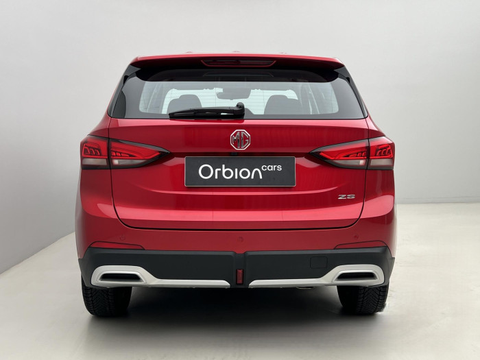 MG ZS 1.5 EXCITE CZ 1.maj.