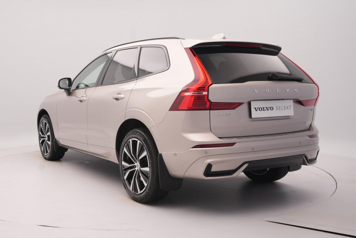 Volvo XC60 B4 AWD PLUS DARK AUT 1. maj.