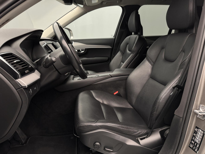 Volvo XC90 B5 AWD MOMENTUM PRO CZ 1.maj 2.0 Momentum